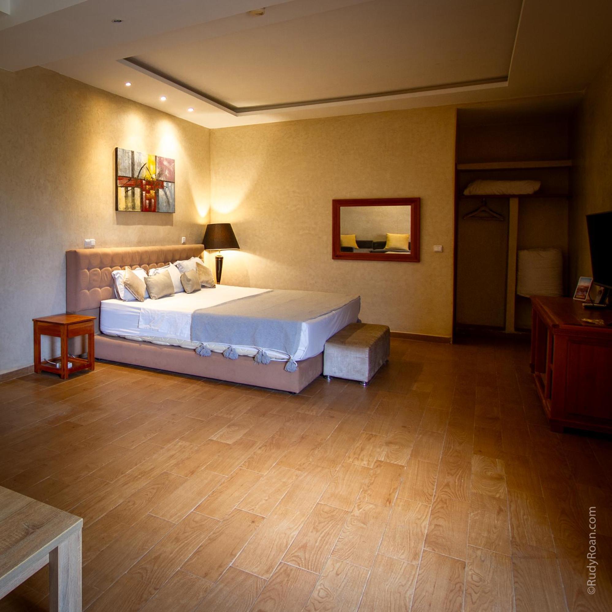 Les Terrasses Du Lac Marrakech 랄라 타카르코스트 외부 사진